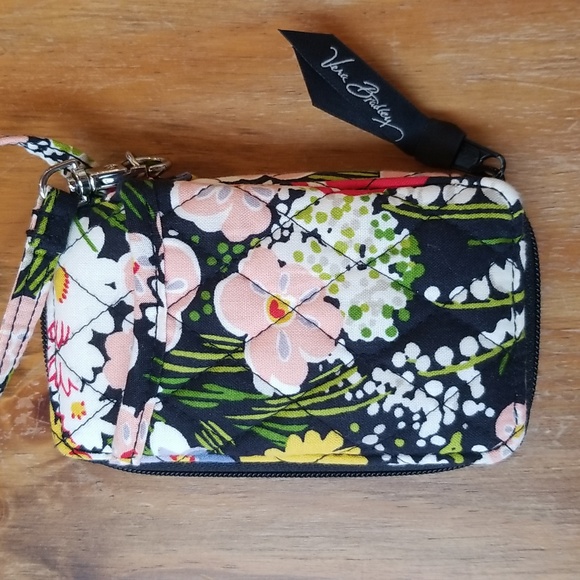 Vera Bradley Small Floral Pattern Wallet Wristlet - Picture 3 of 9